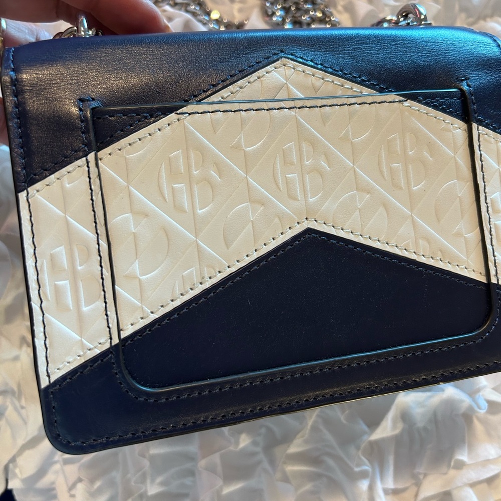 HENRI BENDEL • Warren Street Micro Body Bag • White Navy • - Picture 12 of 15